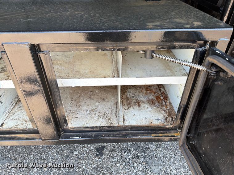 image for item EG9282 2013 Freightliner Business Class M2 crane truck