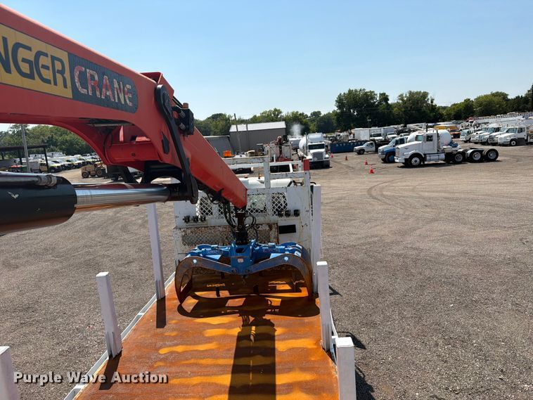 image for item EG9282 2013 Freightliner Business Class M2 crane truck