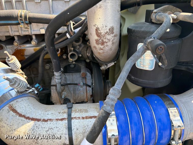 image for item EG9282 2013 Freightliner Business Class M2 crane truck