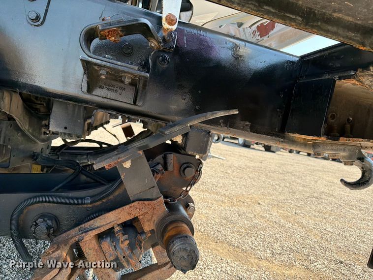 image for item EG9282 2013 Freightliner Business Class M2 crane truck