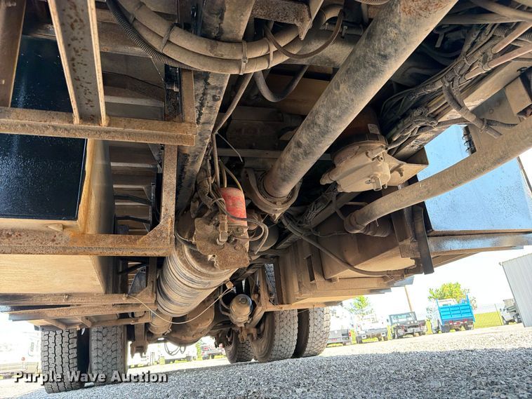 image for item EG9282 2013 Freightliner Business Class M2 crane truck