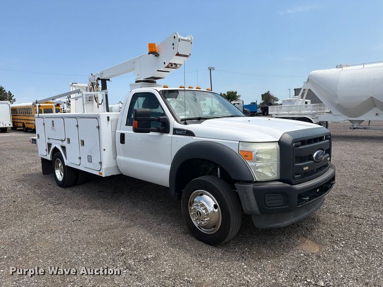 image for item EG9290 2015 Ford F450 Super Duty bucket truck