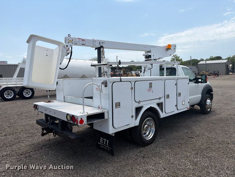 image for item EG9290 2015 Ford F450 Super Duty bucket truck