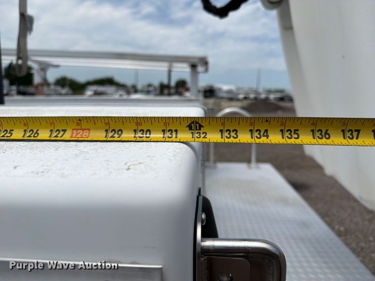 image for item EG9290 2015 Ford F450 Super Duty bucket truck