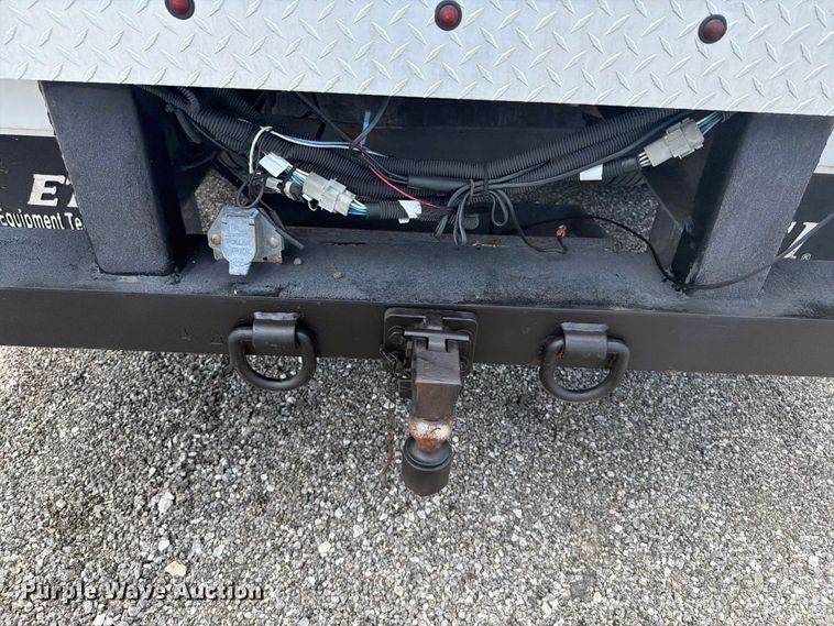 image for item EG9290 2015 Ford F450 Super Duty bucket truck