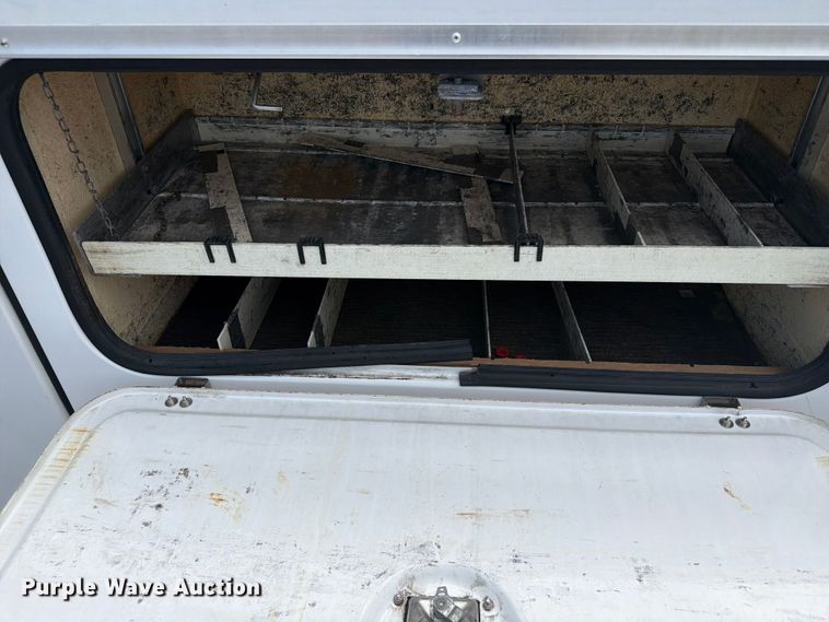 image for item EG9290 2015 Ford F450 Super Duty bucket truck