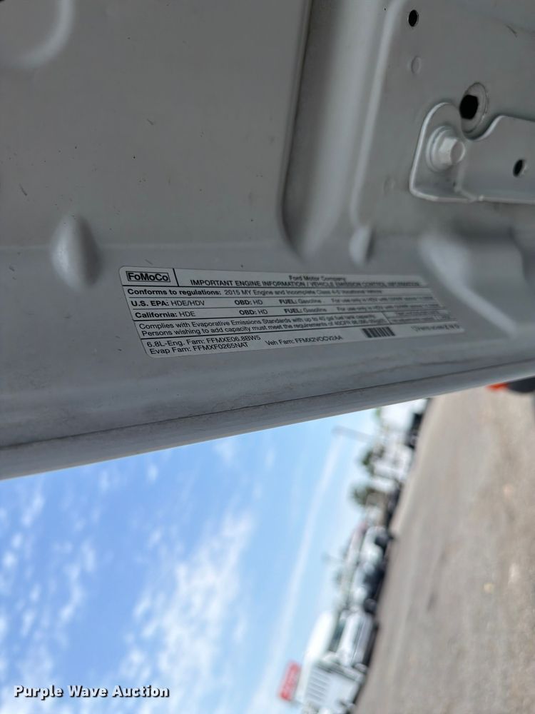 image for item EG9290 2015 Ford F450 Super Duty bucket truck