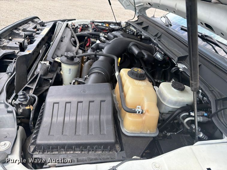 image for item EG9290 2015 Ford F450 Super Duty bucket truck
