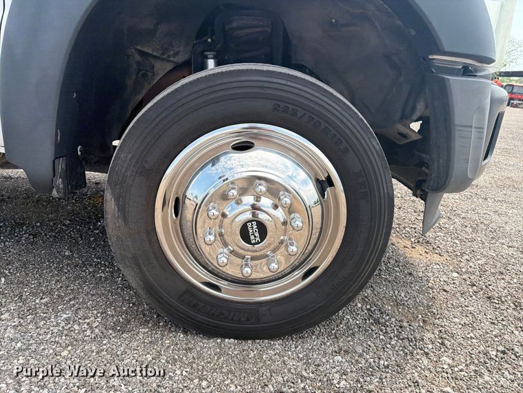 image for item EG9290 2015 Ford F450 Super Duty bucket truck