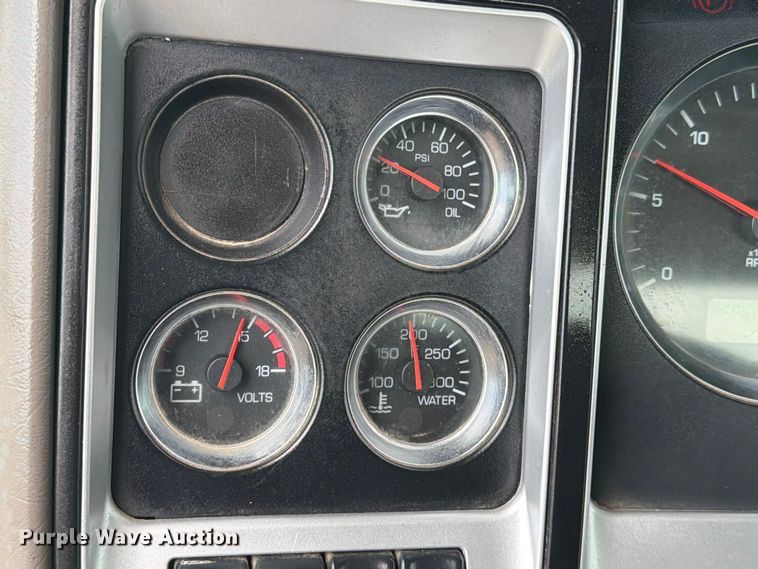 image for item EG9297 2007 Kenworth T800 ready mix truck