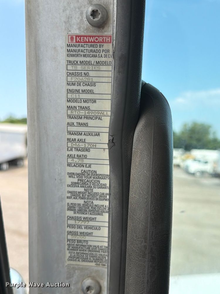 image for item EG9297 2007 Kenworth T800 ready mix truck