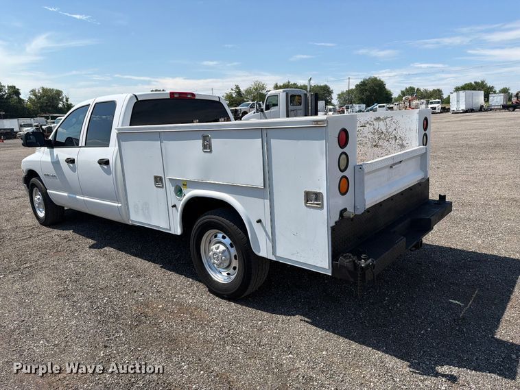 image for item EG9310 2005 Dodge Ram 3500 Crew Cab utility bed pickup truck