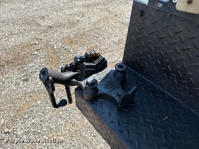 image for item EG9310 2005 Dodge Ram 3500 Crew Cab utility bed pickup truck