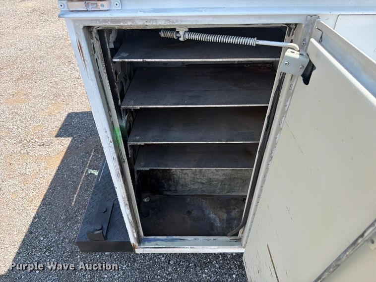 image for item EG9310 2005 Dodge Ram 3500 Crew Cab utility bed pickup truck