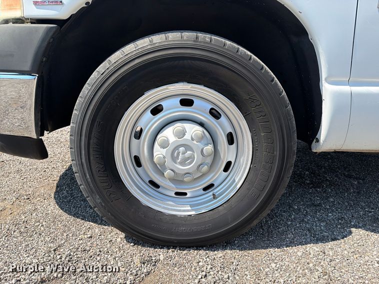 image for item EG9310 2005 Dodge Ram 3500 Crew Cab utility bed pickup truck