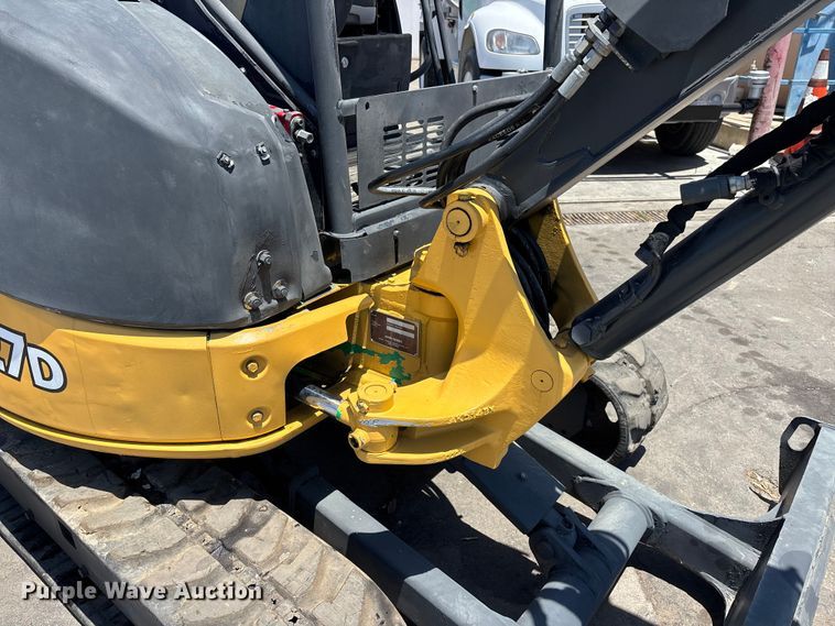 image for item EL2507 2014 John Deere 27D mini excavator