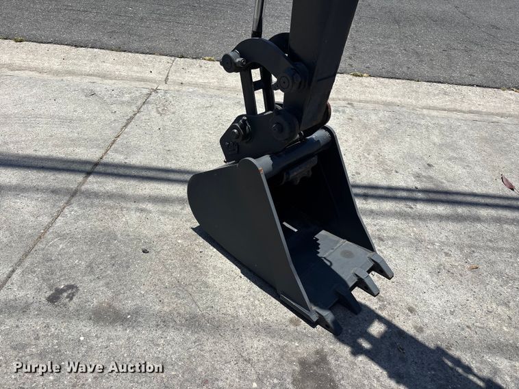 image for item EL2507 2014 John Deere 27D mini excavator