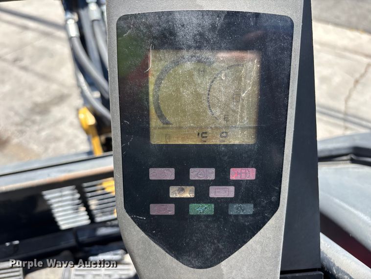 image for item EL2507 2014 John Deere 27D mini excavator