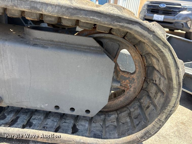 image for item EL2507 2014 John Deere 27D mini excavator