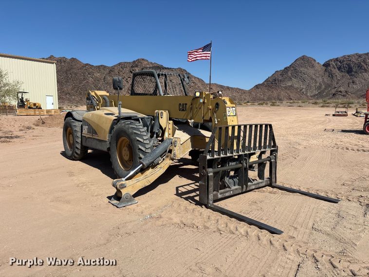 image for item EL2520 2005 Caterpillar TH460B telehandler