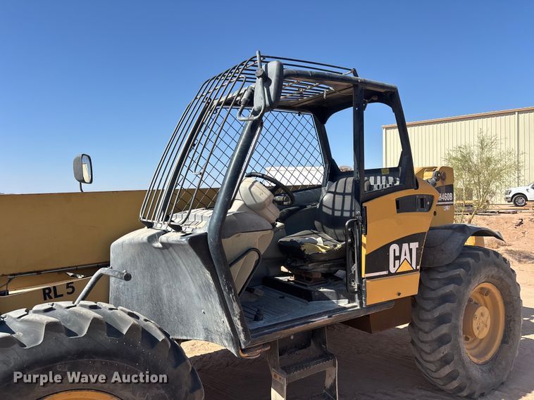image for item EL2520 2005 Caterpillar TH460B telehandler