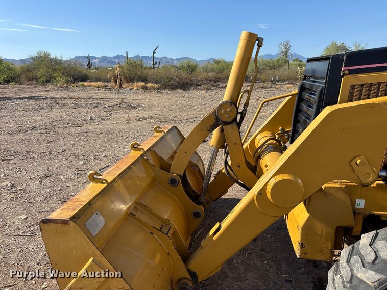 image for item EL2530 2005 Caterpillar 446D backhoe