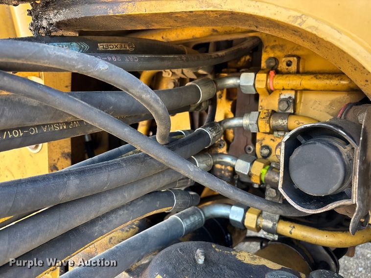 image for item EL2530 2005 Caterpillar 446D backhoe