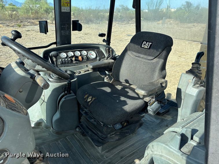 image for item EL2530 2005 Caterpillar 446D backhoe