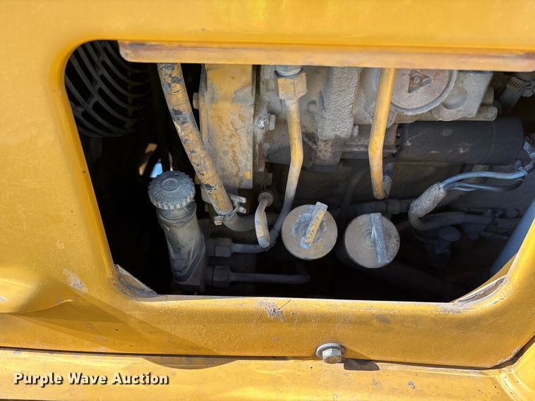 image for item EL2530 2005 Caterpillar 446D backhoe