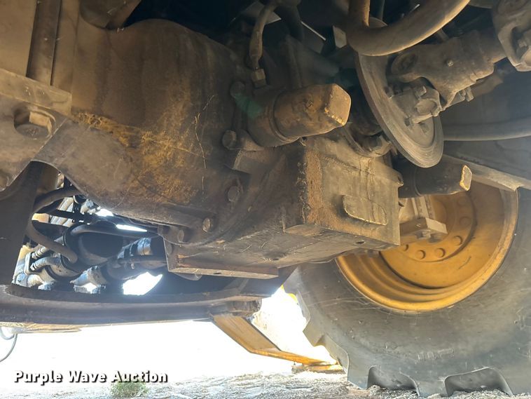 image for item EL2530 2005 Caterpillar 446D backhoe