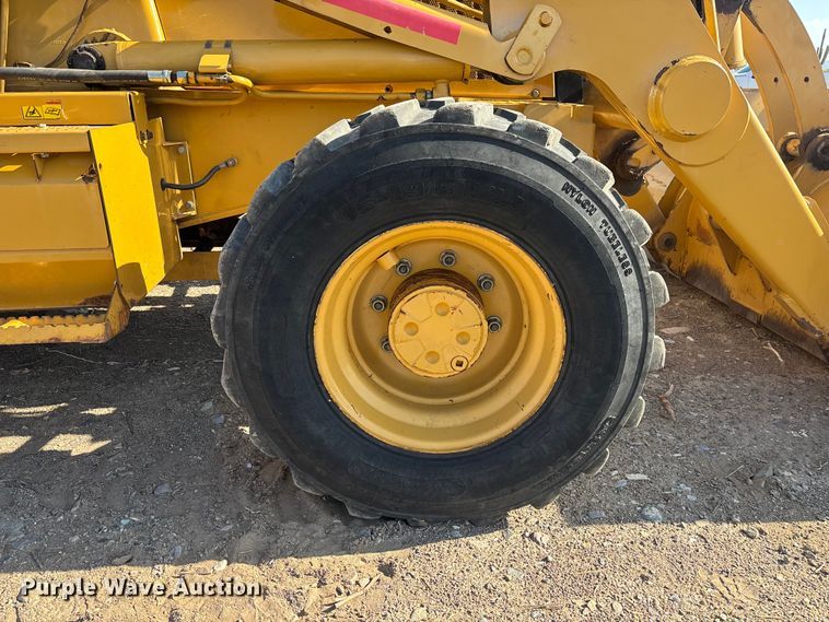 image for item EL2530 2005 Caterpillar 446D backhoe