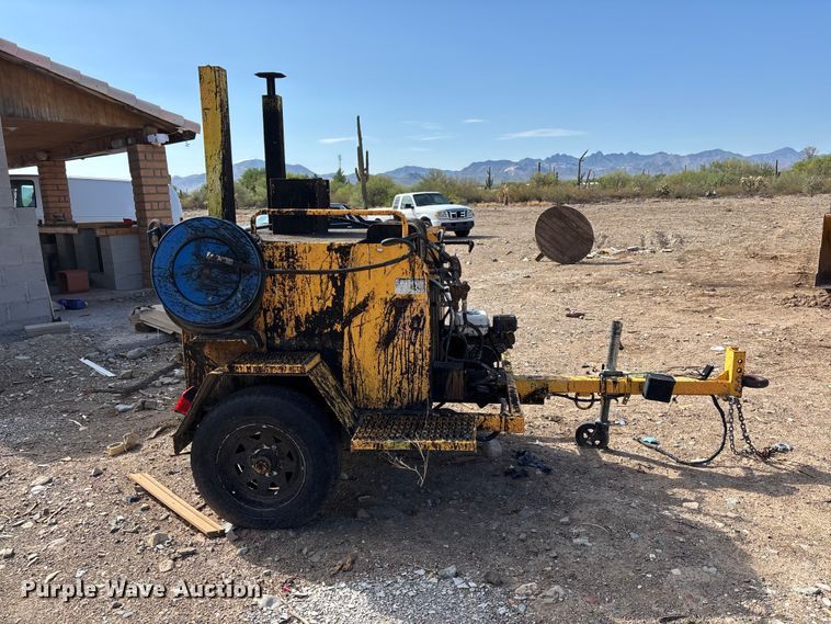 image for item EL2531 Leeboy L250 asphalt trailer
