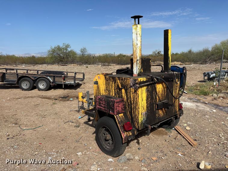 image for item EL2531 Leeboy L250 asphalt trailer