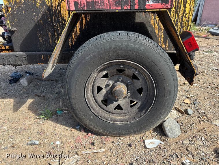 image for item EL2531 Leeboy L250 asphalt trailer