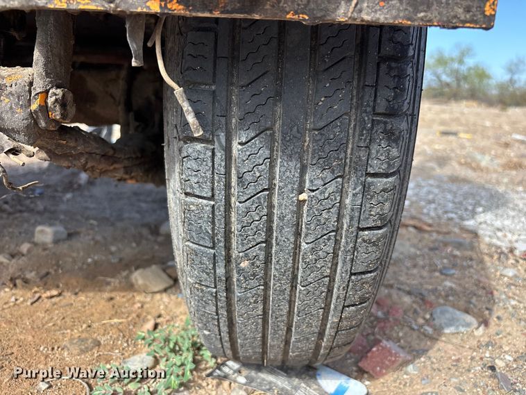 image for item EL2531 Leeboy L250 asphalt trailer
