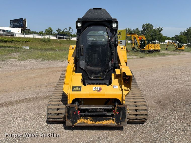 image for item EM0140 2023 Caterpillar 299D3 XE tracked skid steer loader
