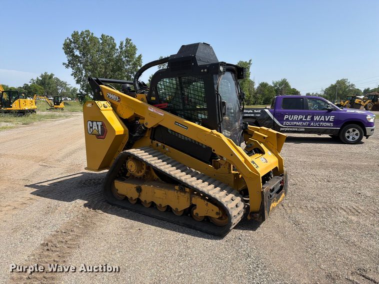 image for item EM0140 2023 Caterpillar 299D3 XE tracked skid steer loader