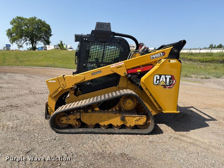 image for item EM0140 2023 Caterpillar 299D3 XE tracked skid steer loader