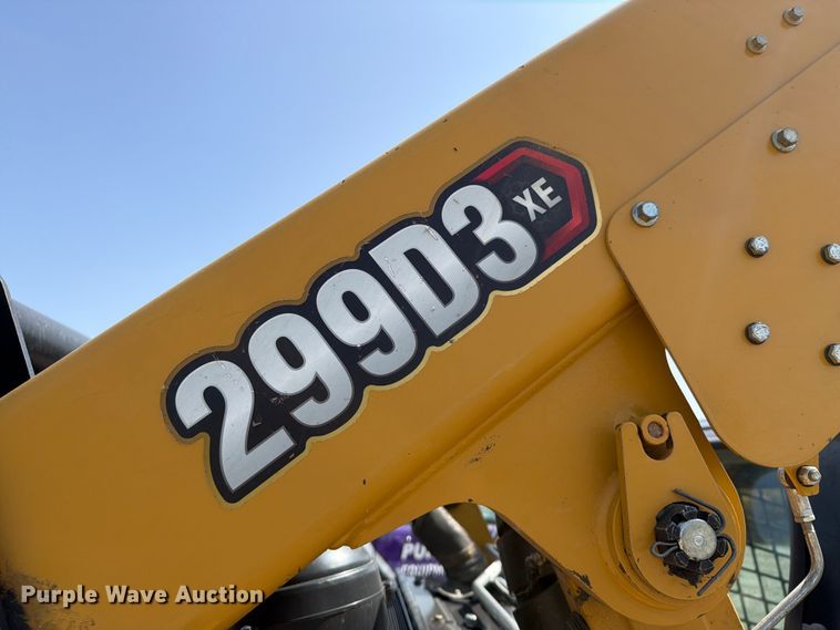 image for item EM0140 2023 Caterpillar 299D3 XE tracked skid steer loader