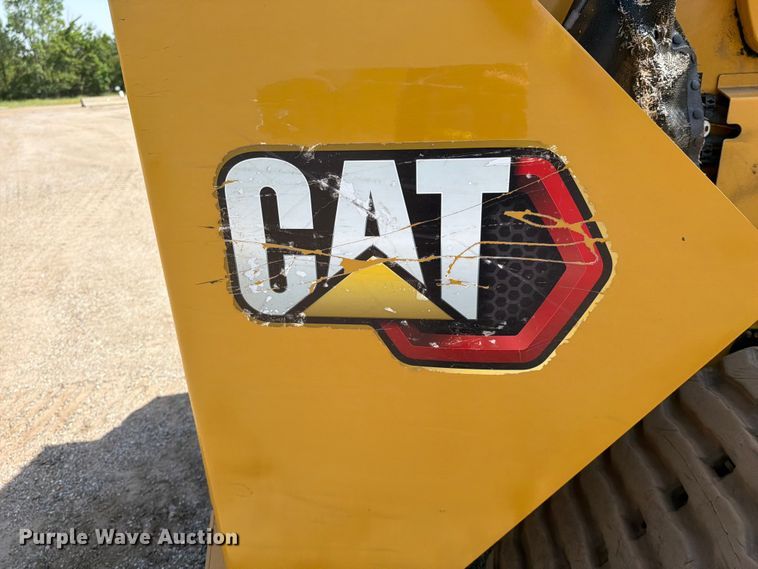 image for item EM0140 2023 Caterpillar 299D3 XE tracked skid steer loader