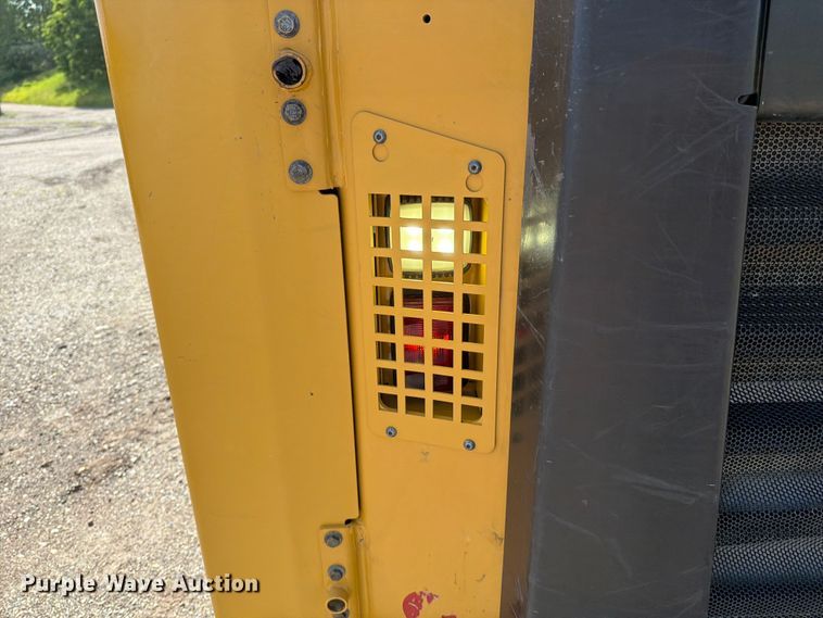 image for item EM0140 2023 Caterpillar 299D3 XE tracked skid steer loader