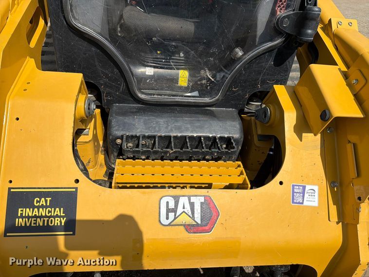 image for item EM0140 2023 Caterpillar 299D3 XE tracked skid steer loader