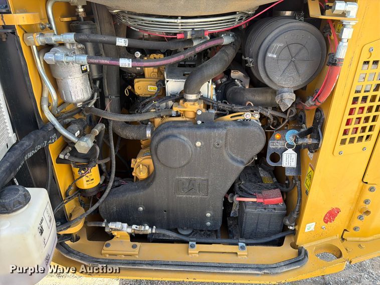 image for item EM0140 2023 Caterpillar 299D3 XE tracked skid steer loader