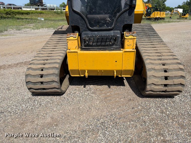 image for item EM0140 2023 Caterpillar 299D3 XE tracked skid steer loader