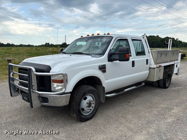 2008 Ford F350 Super Duty XL Crew Cab flatbed pickup truck