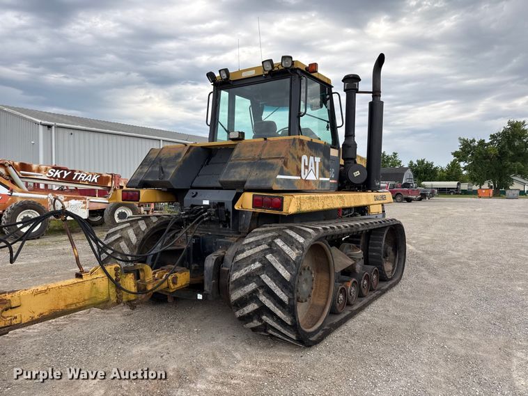image for item EN0400 1994 Caterpillar Challenger 75C tractor
