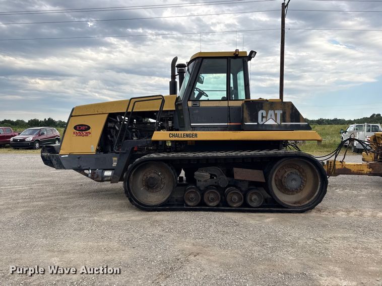 image for item EN0400 1994 Caterpillar Challenger 75C tractor