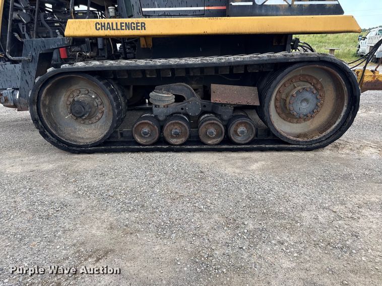 image for item EN0400 1994 Caterpillar Challenger 75C tractor