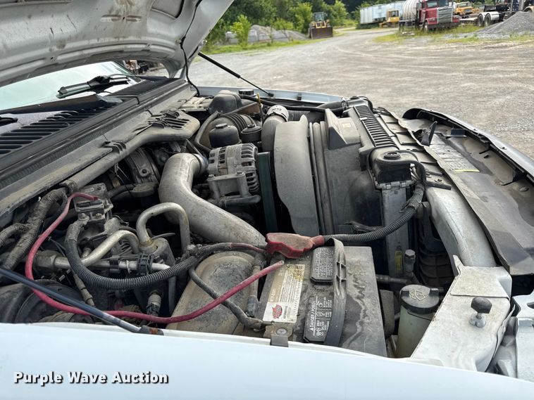 image for item EN0406 2006 Ford F550 utility / service truck