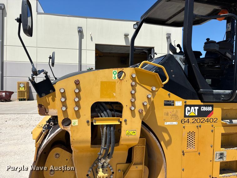 image for item EO4381 2016 Caterpillar CB68B Versa-Vibe double drum vibratory roller